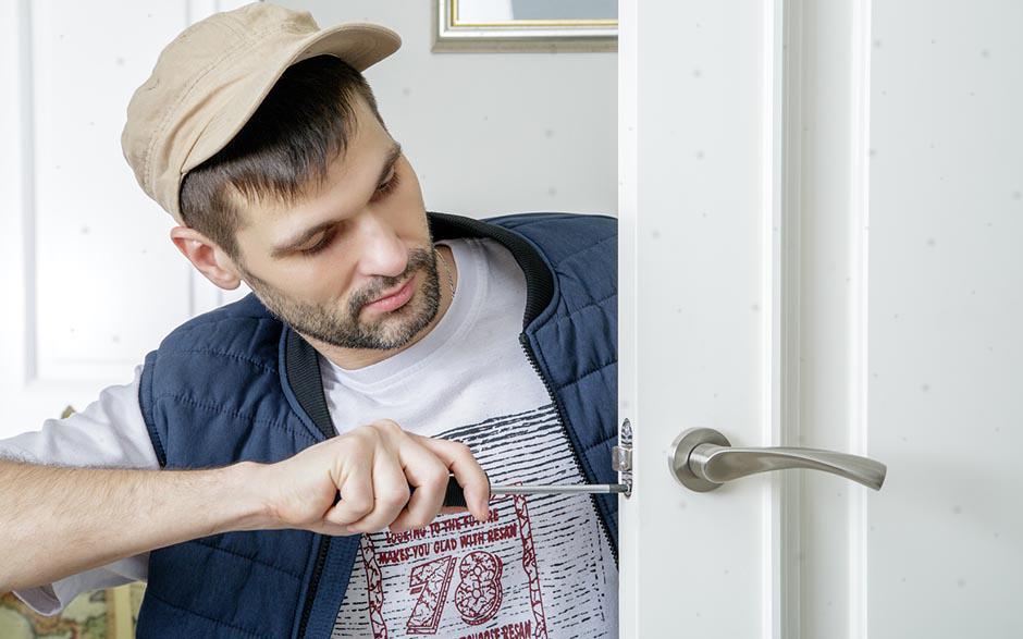 comment ouvrir une serrure de porte Viroflay