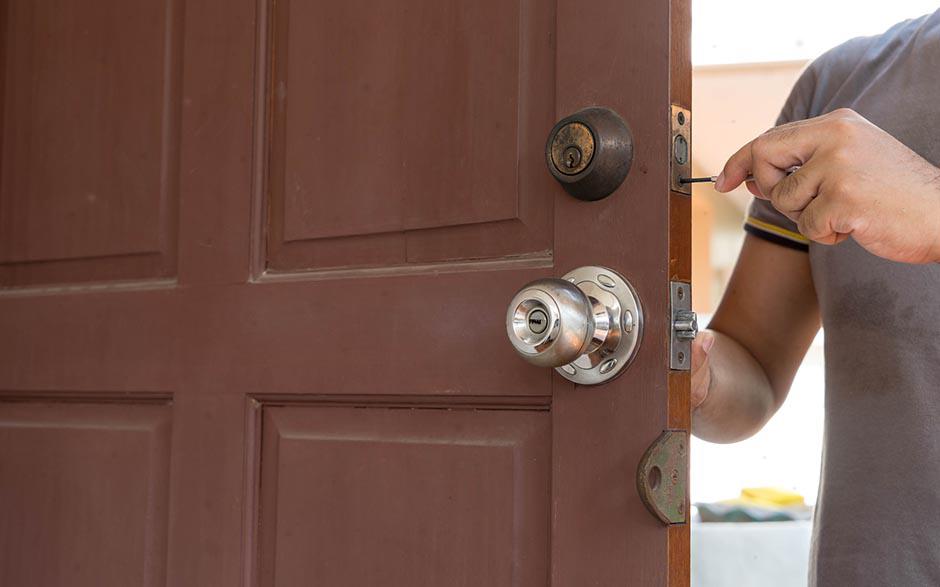 ouverture de porte blindée claquée Les Mureaux