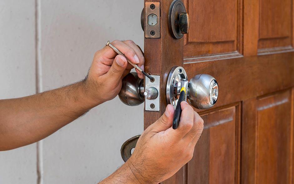 ouvrir une porte sans clé Montfermeil